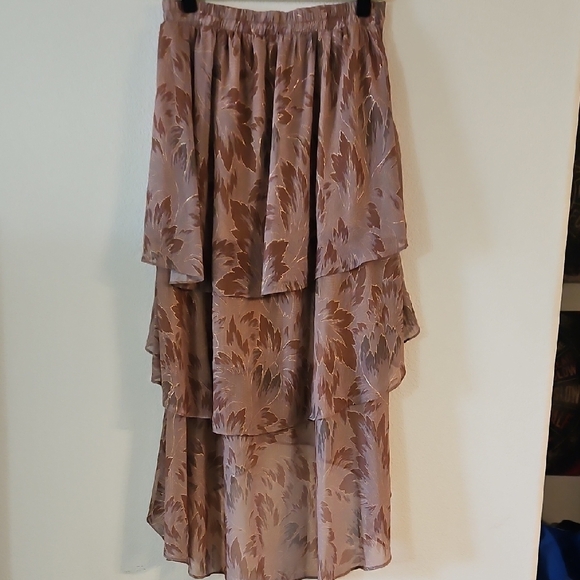 MELLODAY High-Low Layered Skirt in Brown - Picture 3 of 3